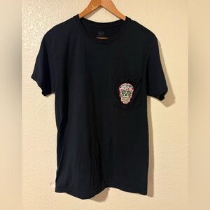 Fruit of the Loom Black Tee with Colorful Skull Pocket